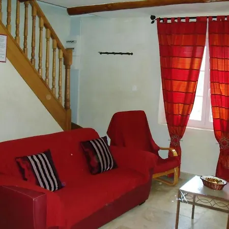 70 M² Piscine Partagee Apartment